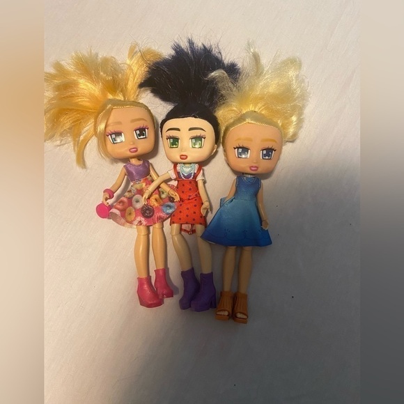 Boxy Girls Fashion Doll Lot of 3 Blonde Black Brown Hair Dresses Boots polka dot - Picture 1 of 4
